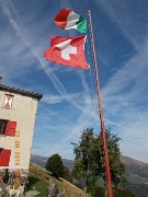 25-SIAMO  SUL CONFINE ITALO-SVIZZERO